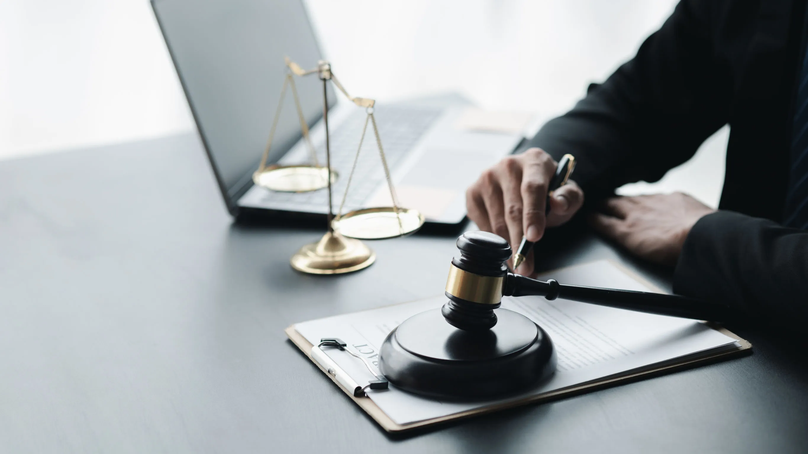 律師事務所處理哪些案件?/律師事務所推薦/台北律師事務所推薦/大安區律師事務所推薦