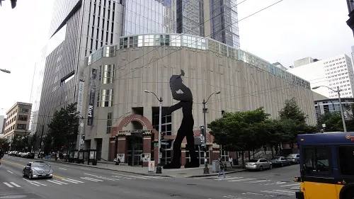 如何突破一例一休?如何減少加班費用?如何擺脫被勞檢處罰的夢魘? 還在找沒有律師資格的「勞資顧問」解決法律問題?