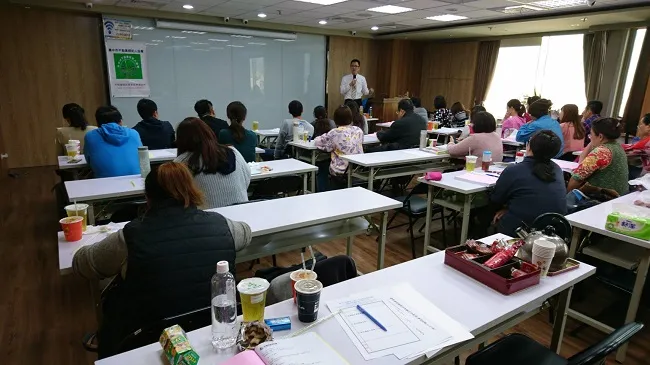 真亮法律事務所所長林亮宇律師於106年12月29日受邀至「臺中市不動產經紀人協會」主講:「公平交易法」