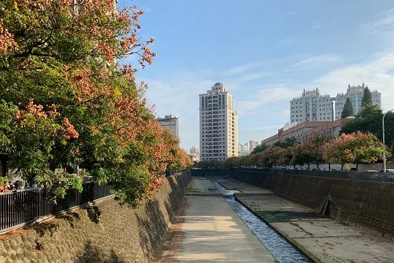 真亮法律事務所所長林亮宇律師,於107年12月2日受邀至苗栗縣工業會,主講:「公司法、洗錢防制法有關透明條款對公司之衝擊」